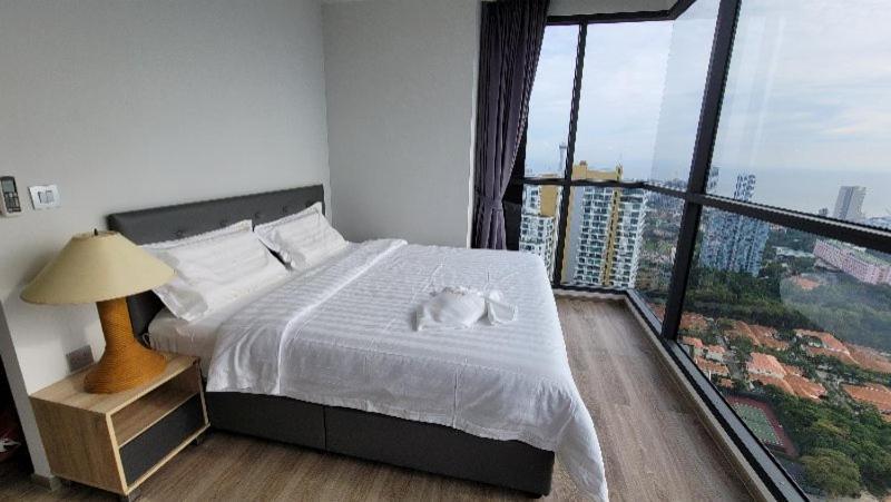 The Andromeda Condominium Seaview Pattaya Room photo